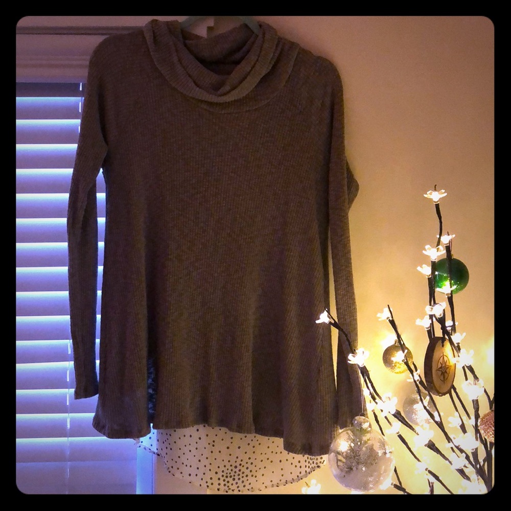 Classic sweater with polka dot undershirt
